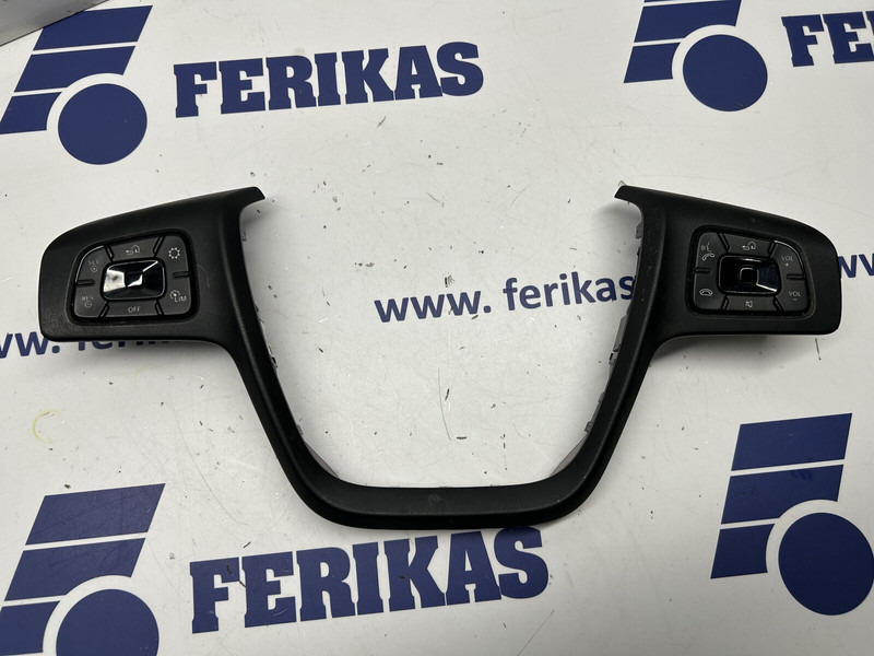 Mercedes-Benz steering wheel buttons - Bumper voor Vrachtwagen: afbeelding 1 Mercedes-Benz steering wheel buttons - Bumper voor Vrachtwagen: afbeelding 1