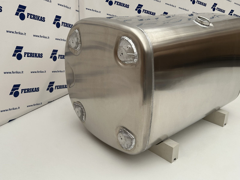 Scania New aluminum fuel tank 485L - Brandstoftank: afbeelding 2 Scania New aluminum fuel tank 485L - Brandstoftank: afbeelding 2