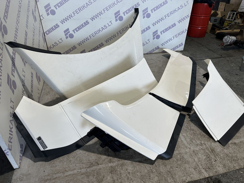 Scania cabin spoilers set - Aerokit/ Spoiler voor Vrachtwagen: afbeelding 2 Scania cabin spoilers set - Aerokit/ Spoiler voor Vrachtwagen: afbeelding 2