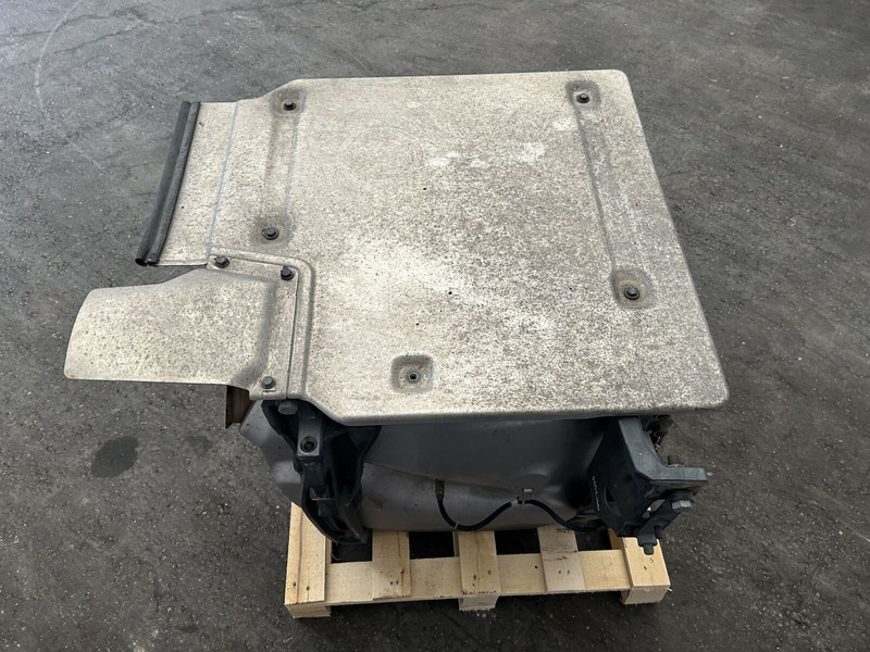 Scania exhaust catalyst - Katalysator voor Vrachtwagen: afbeelding 3 Scania exhaust catalyst - Katalysator voor Vrachtwagen: afbeelding 3