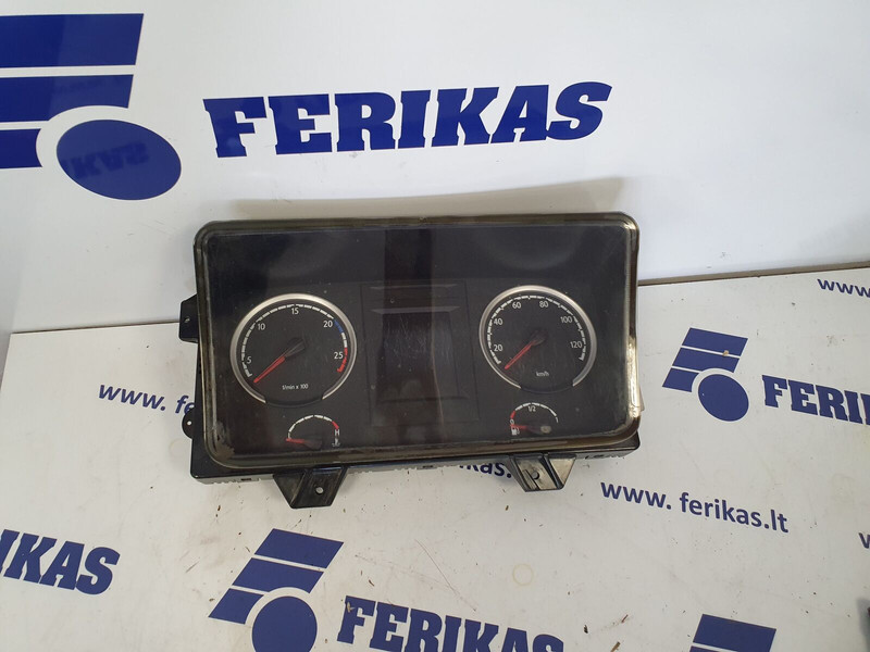 Scania instrument cluster - Instrumentenpaneel voor Vrachtwagen: afbeelding 1 Scania instrument cluster - Instrumentenpaneel voor Vrachtwagen: afbeelding 1
