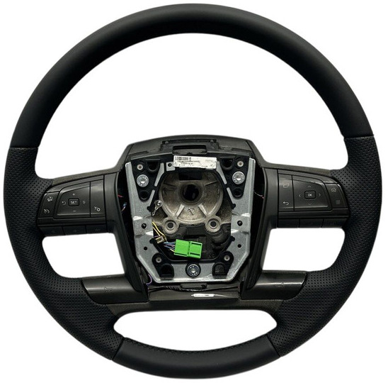Volvo refurbished - Stuurwiel voor Vrachtwagen: afbeelding 1 Volvo refurbished - Stuurwiel voor Vrachtwagen: afbeelding 1