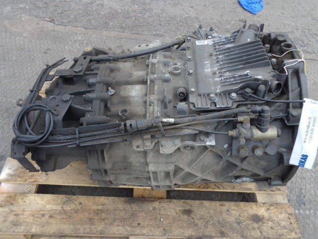 ZF complete gearbox 12AS2130TD - Versnellingsbak voor Vrachtwagen: afbeelding 5 ZF complete gearbox 12AS2130TD - Versnellingsbak voor Vrachtwagen: afbeelding 5
