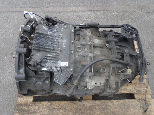 ZF complete gearbox 12AS2130TD - Versnellingsbak voor Vrachtwagen: afbeelding 3 ZF complete gearbox 12AS2130TD - Versnellingsbak voor Vrachtwagen: afbeelding 3