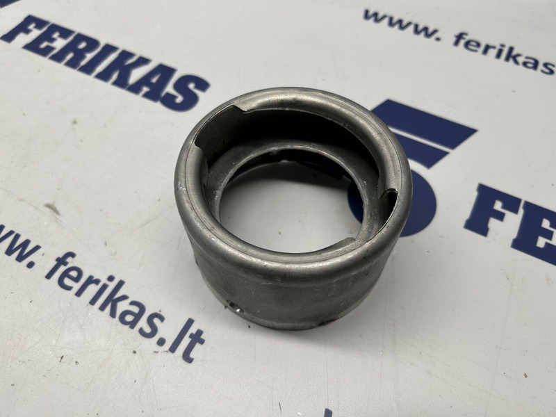 Fuel filling , 100mm - Brandstoftank voor Vrachtwagen: afbeelding 1 Fuel filling , 100mm - Brandstoftank voor Vrachtwagen: afbeelding 1