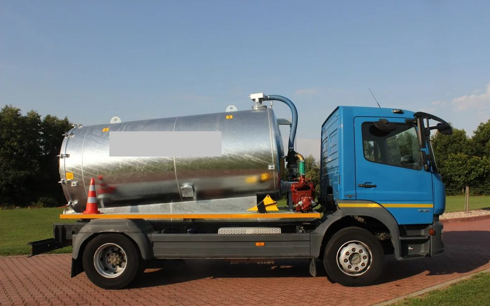 Mercedes-Benz ATEGO 13 18 EURO 6 BLUETEC 6 BECZKAASENIZACYJNA 7 200 LITRÓW - Andere machine: afbeelding 4 Mercedes-Benz ATEGO 13 18 EURO 6 BLUETEC 6 BECZKAASENIZACYJNA 7 200 LITRÓW - Andere machine: afbeelding 4