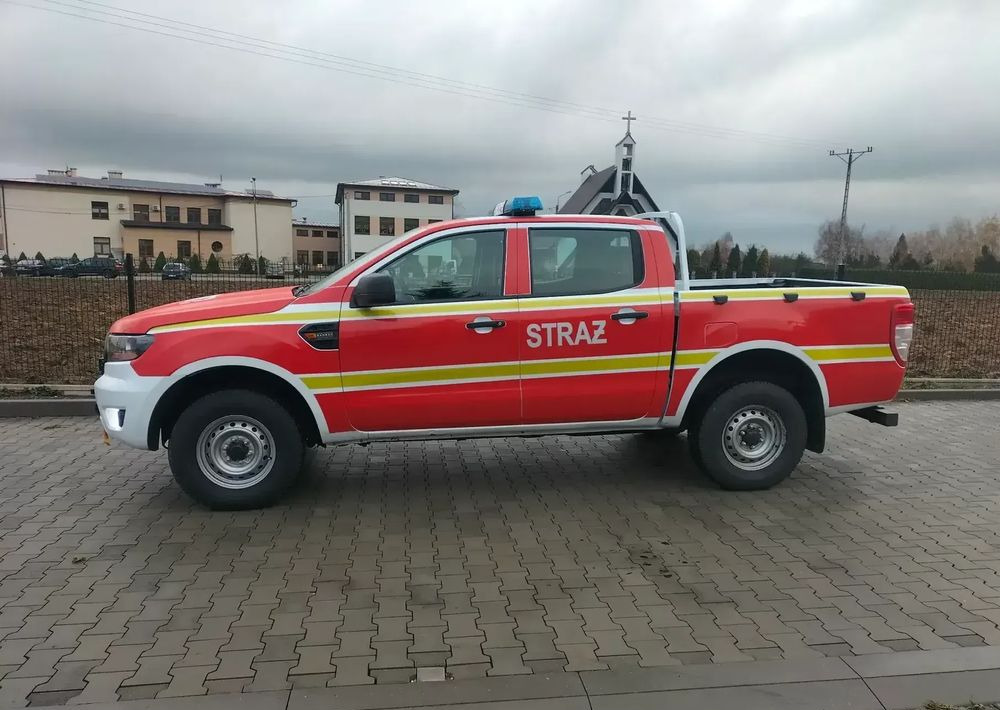 Ford Ranger 4x4 2.0 TDCI Straż strażacki pożarniczy ratowniczy pickup (Amarok, Navara, L200, Hilux) - Pick-up: afbeelding 1 Ford Ranger 4x4 2.0 TDCI Straż strażacki pożarniczy ratowniczy pickup (Amarok, Navara, L200, Hilux) - Pick-up: afbeelding 1