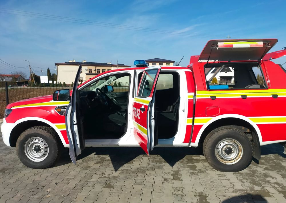 Ford Ranger 4x4 2.0 TDCI Straż strażacki pożarniczy ratowniczy pickup (Amarok, Navara, L200, Hilux) - Pick-up: afbeelding 3 Ford Ranger 4x4 2.0 TDCI Straż strażacki pożarniczy ratowniczy pickup (Amarok, Navara, L200, Hilux) - Pick-up: afbeelding 3