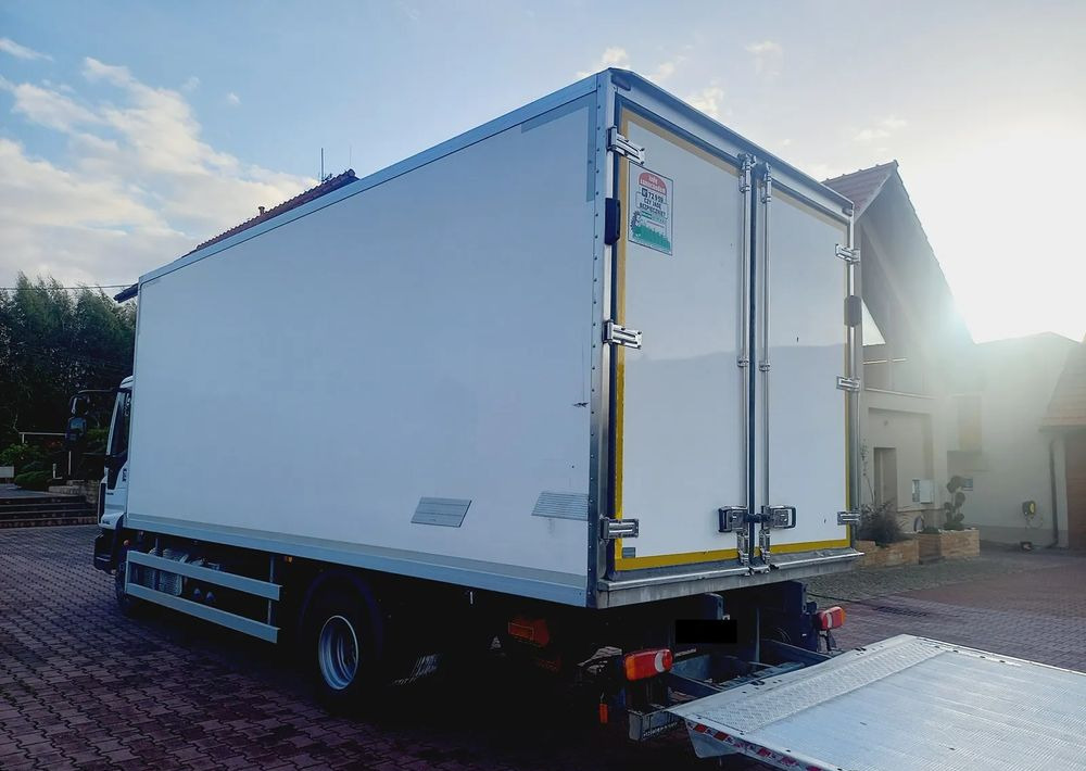 Inny ZABUDOWA CHŁODNIA 5.80 AGREGAT CARRIER 500 - Koelwagen laadbak: afbeelding 5 Inny ZABUDOWA CHŁODNIA 5.80 AGREGAT CARRIER 500 - Koelwagen laadbak: afbeelding 5