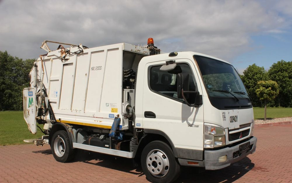 Mitsubishi CANTER 7C15 - Vuilniswagen: afbeelding 1 Mitsubishi CANTER 7C15 - Vuilniswagen: afbeelding 1