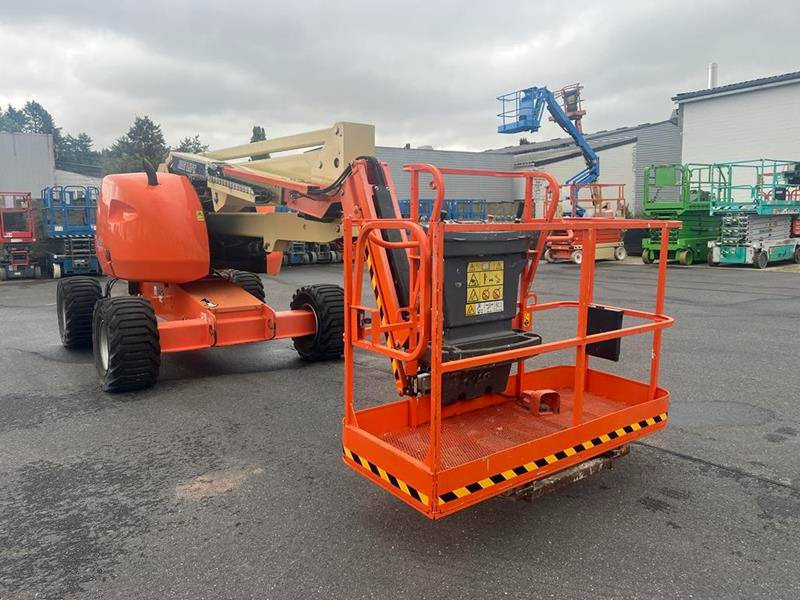 JLG 450AJ diesel 4x4 16m (1786) - Knikarmhoogwerker: afbeelding 4 JLG 450AJ diesel 4x4 16m (1786) - Knikarmhoogwerker: afbeelding 4
