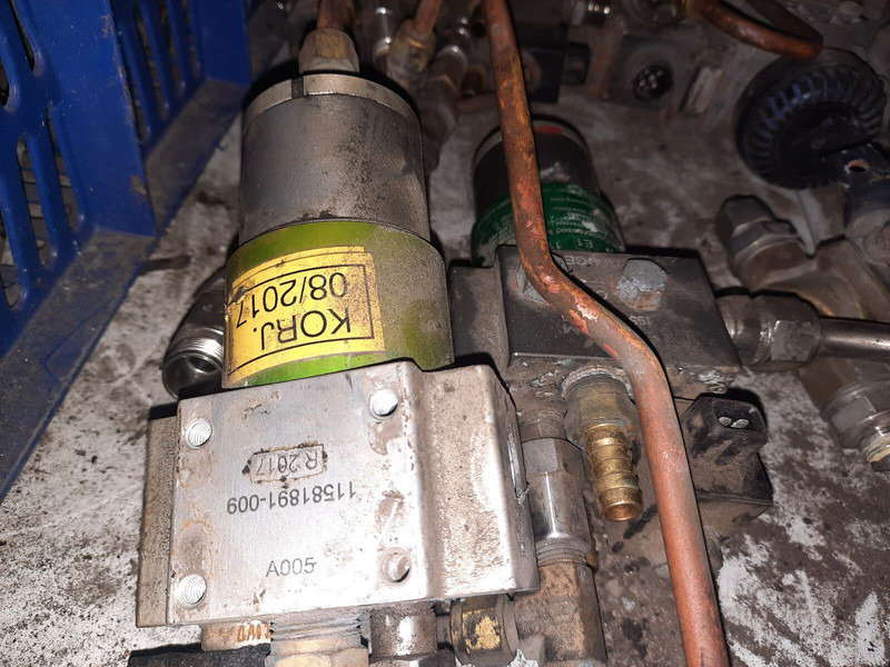 MAN E51.13111-6036 газовый редуктор - Brandstoftoevoer: afbeelding 2 MAN E51.13111-6036 газовый редуктор - Brandstoftoevoer: afbeelding 2