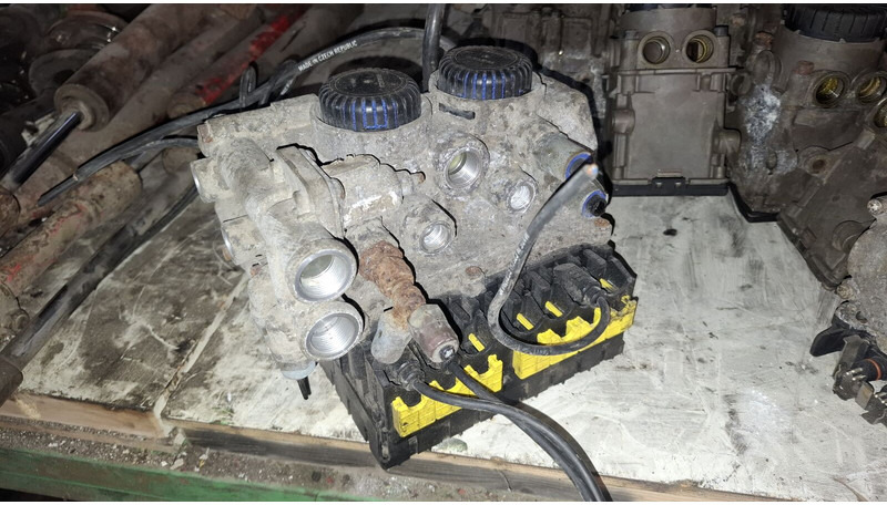 MAN Скания.Вольво - Klep: afbeelding 2 MAN Скания.Вольво - Klep: afbeelding 2