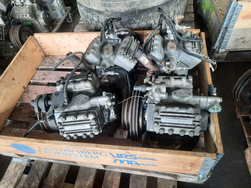 Mercedes-Benz 906 HFC 134A. FK40. FK-30. FK50 - Airco compressor: afbeelding 1 Mercedes-Benz 906 HFC 134A. FK40. FK-30. FK50 - Airco compressor: afbeelding 1