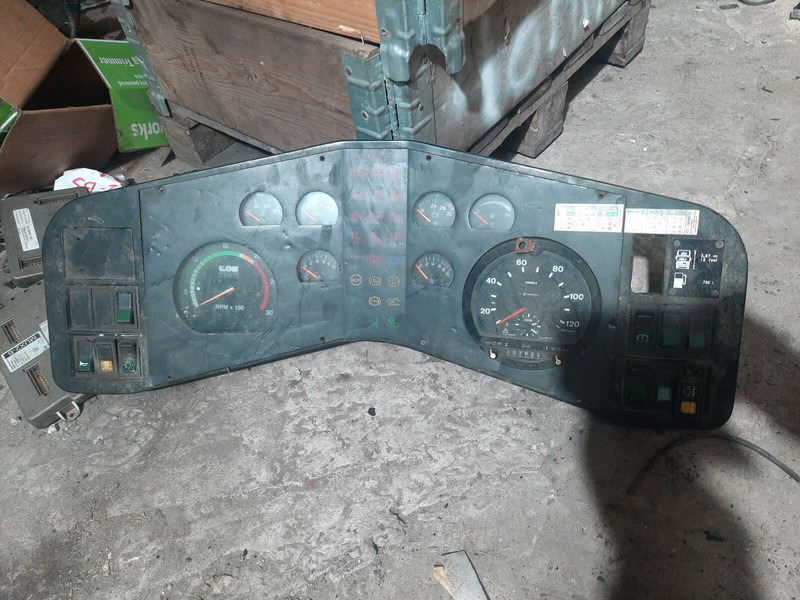 Instrumentenpaneel Mercedes-Benz D-78052VS: afbeelding 9 Instrumentenpaneel Mercedes-Benz D-78052VS: afbeelding 9