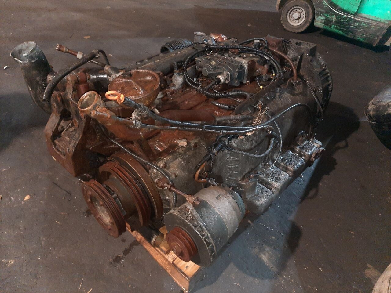 Mercedes-Benz OM447 - Motor voor Bus: afbeelding 1 Mercedes-Benz OM447 - Motor voor Bus: afbeelding 1