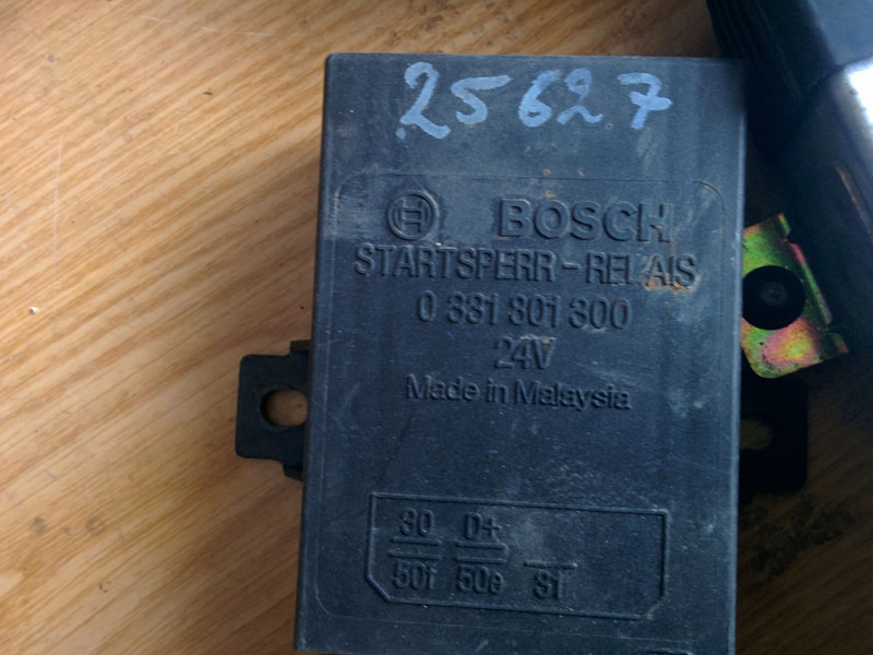 Scania 0485472. 458460 . 0881801800 - ECU: afbeelding 5 Scania 0485472. 458460 . 0881801800 - ECU: afbeelding 5