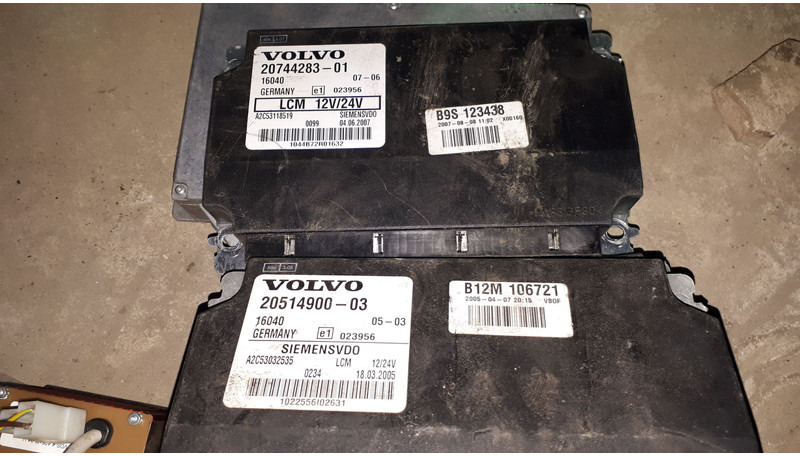 ECU Volvo 20815236-P04. 70327101. 2054900 . 20744283-01. 3192577. 20815236: afbeelding 9 ECU Volvo 20815236-P04. 70327101. 2054900 . 20744283-01. 3192577. 20815236: afbeelding 9