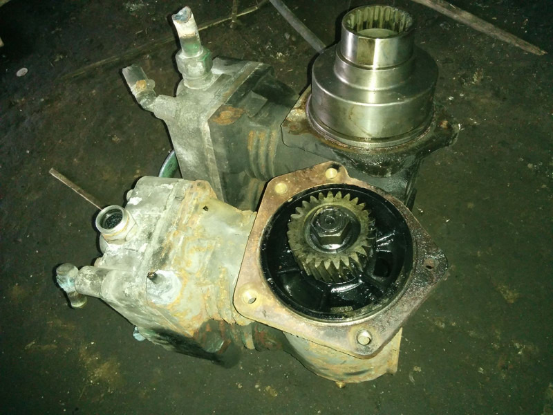 Volvo LP4905 /. LP4992 -B12 .Мерседес - Motor en onderdelen: afbeelding 3 Volvo LP4905 /. LP4992 -B12 .Мерседес - Motor en onderdelen: afbeelding 3