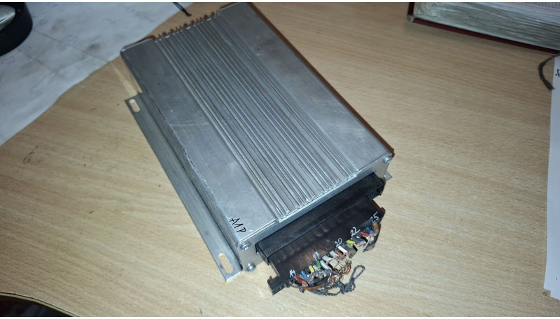 Volvo предохранительные платы Ивеко - Instrumentenpaneel: afbeelding 2 Volvo предохранительные платы Ивеко - Instrumentenpaneel: afbeelding 2