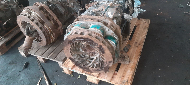 ZF 6S1600 - Versnellingsbak: afbeelding 2 ZF 6S1600 - Versnellingsbak: afbeelding 2