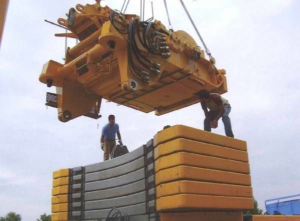 LIEBHERR LTM 1500-8.1 - Mobiele kraan: afbeelding 3 LIEBHERR LTM 1500-8.1 - Mobiele kraan: afbeelding 3