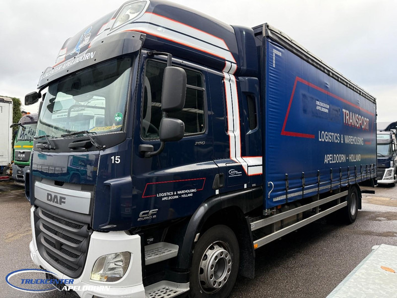 DAF CF 260 FA Slaapcabine, Euro 6, Schuifdak, NL truck - Schuifzeilen vrachtwagen: afbeelding 2 DAF CF 260 FA Slaapcabine, Euro 6, Schuifdak, NL truck - Schuifzeilen vrachtwagen: afbeelding 2