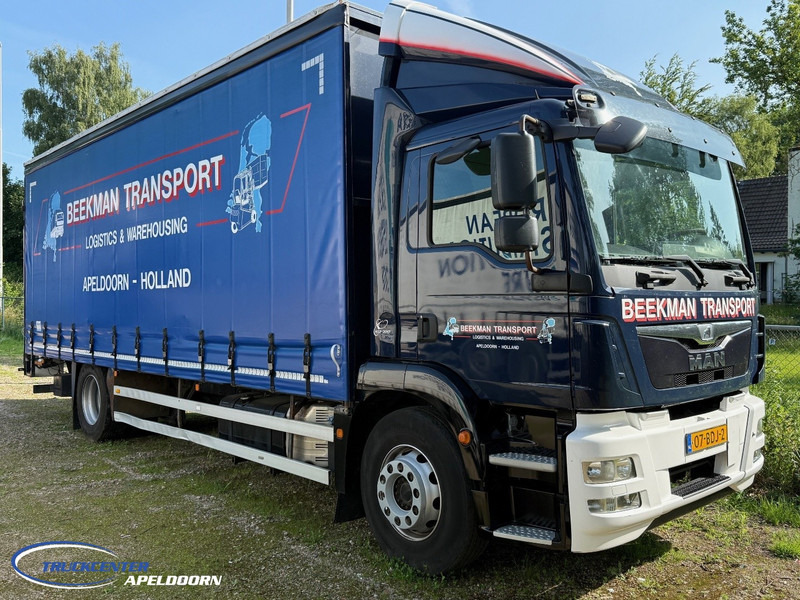 MAN TGM Euro 6, Schuifdak - Schuifzeilen vrachtwagen: afbeelding 1 MAN TGM Euro 6, Schuifdak - Schuifzeilen vrachtwagen: afbeelding 1