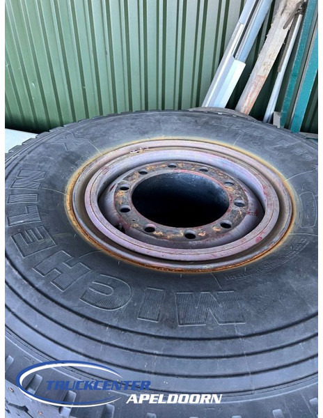 Michelin 385/95 R 20 385/95 R 20 - Band: afbeelding 2 Michelin 385/95 R 20 385/95 R 20 - Band: afbeelding 2