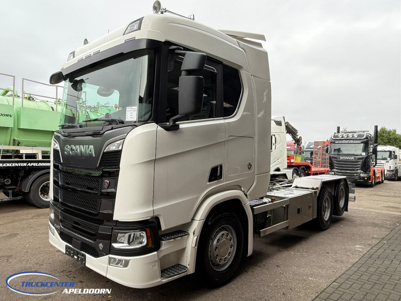 Scania R580 V8 NGS Retarder, 9000 kg Vooras, PTO, 6x2 - Chassis vrachtwagen: afbeelding 4 Scania R580 V8 NGS Retarder, 9000 kg Vooras, PTO, 6x2 - Chassis vrachtwagen: afbeelding 4