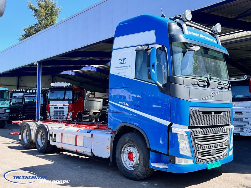 Volvo FH 540 6x4, Dual clutch, XL Globetrotter, PTO, Retarder - Chassis vrachtwagen: afbeelding 1 Volvo FH 540 6x4, Dual clutch, XL Globetrotter, PTO, Retarder - Chassis vrachtwagen: afbeelding 1