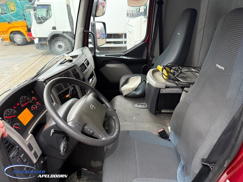 Volvo FL 240 FVG opbouw, 3 Autos - Autovrachtwagen vrachtwagen: afbeelding 5 Volvo FL 240 FVG opbouw, 3 Autos - Autovrachtwagen vrachtwagen: afbeelding 5