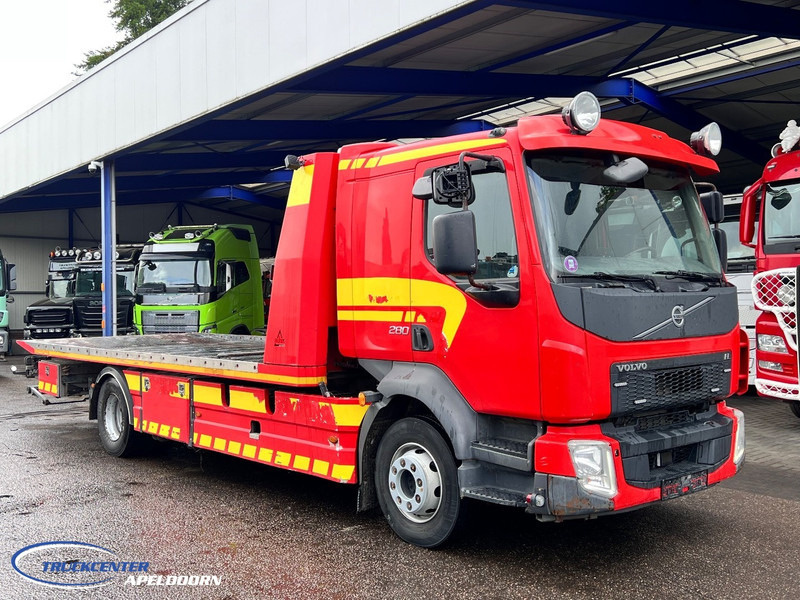 Volvo FL 280 Falkom, 6 cilinder, Manuel - Bergingsvoertuig: afbeelding 1 Volvo FL 280 Falkom, 6 cilinder, Manuel - Bergingsvoertuig: afbeelding 1