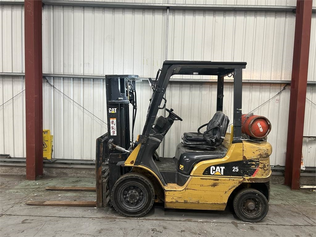 CAT GP20NT - LPG heftruck: afbeelding 1 CAT GP20NT - LPG heftruck: afbeelding 1