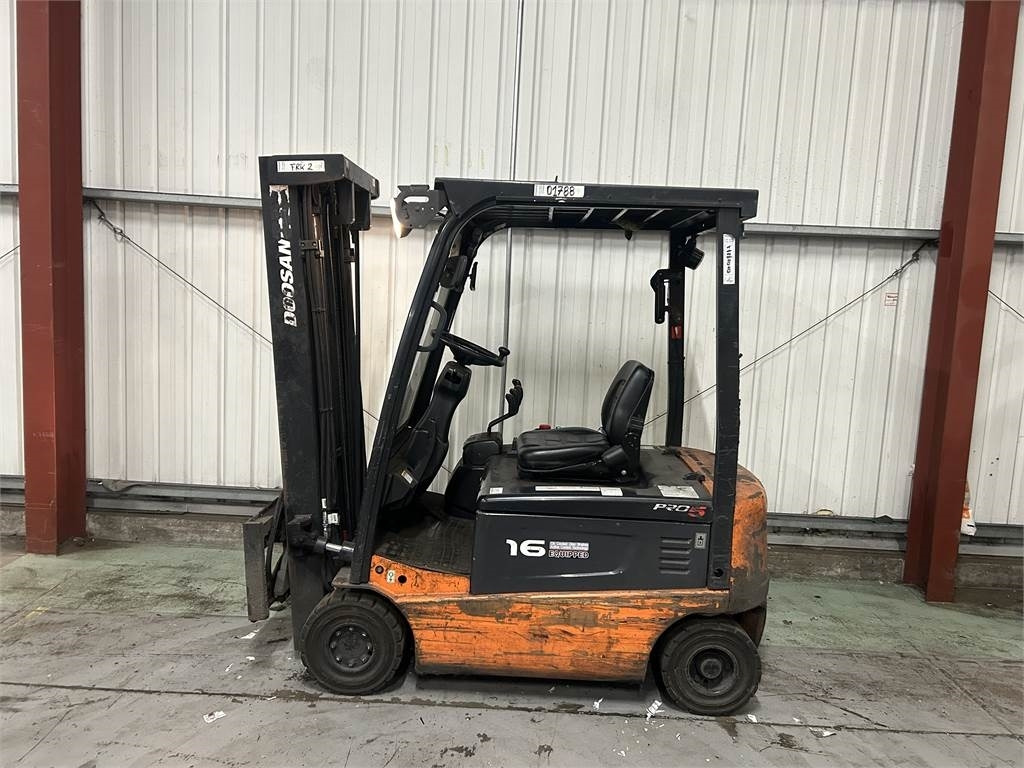 Doosan B16X-5 - Elektrische heftruck: afbeelding 1 Doosan B16X-5 - Elektrische heftruck: afbeelding 1