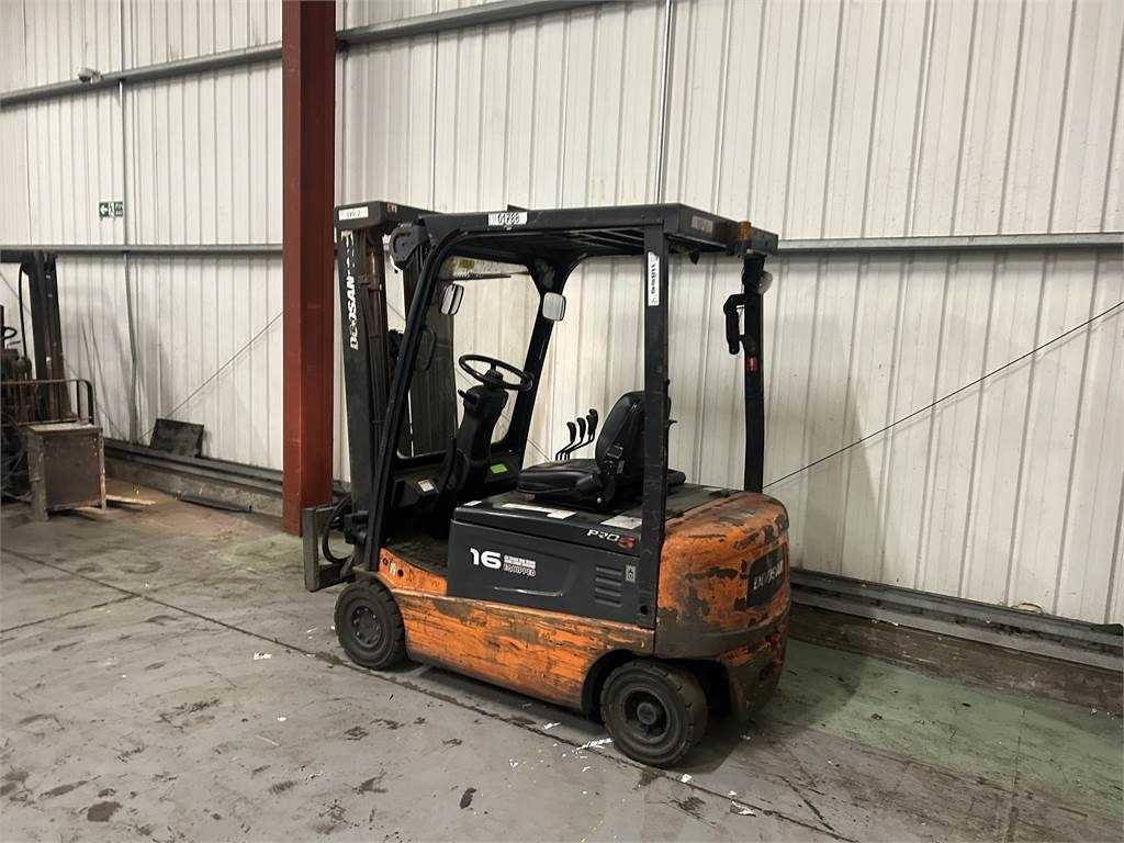 Doosan B16X-5 - Elektrische heftruck: afbeelding 3 Doosan B16X-5 - Elektrische heftruck: afbeelding 3