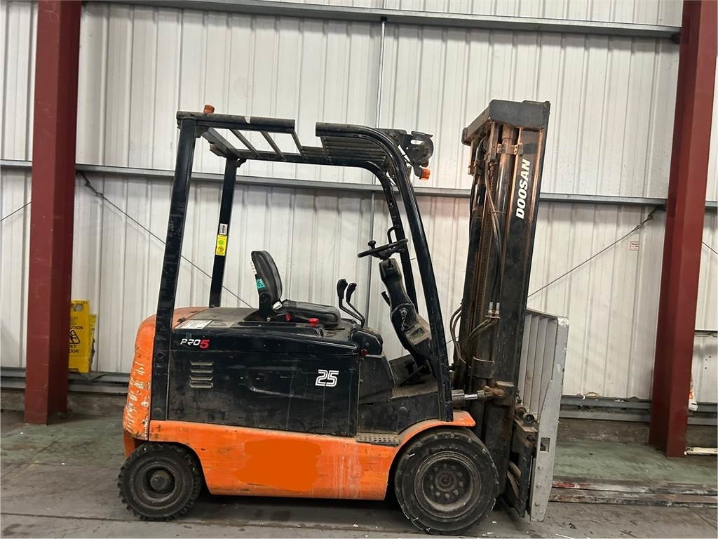 Doosan B25X-5 - Elektrische heftruck: afbeelding 5 Doosan B25X-5 - Elektrische heftruck: afbeelding 5