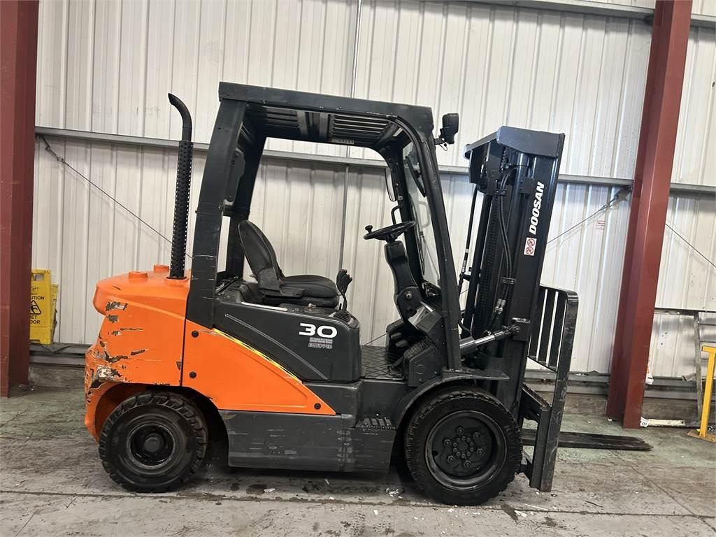 Doosan D30S-5 - Diesel heftruck: afbeelding 5 Doosan D30S-5 - Diesel heftruck: afbeelding 5