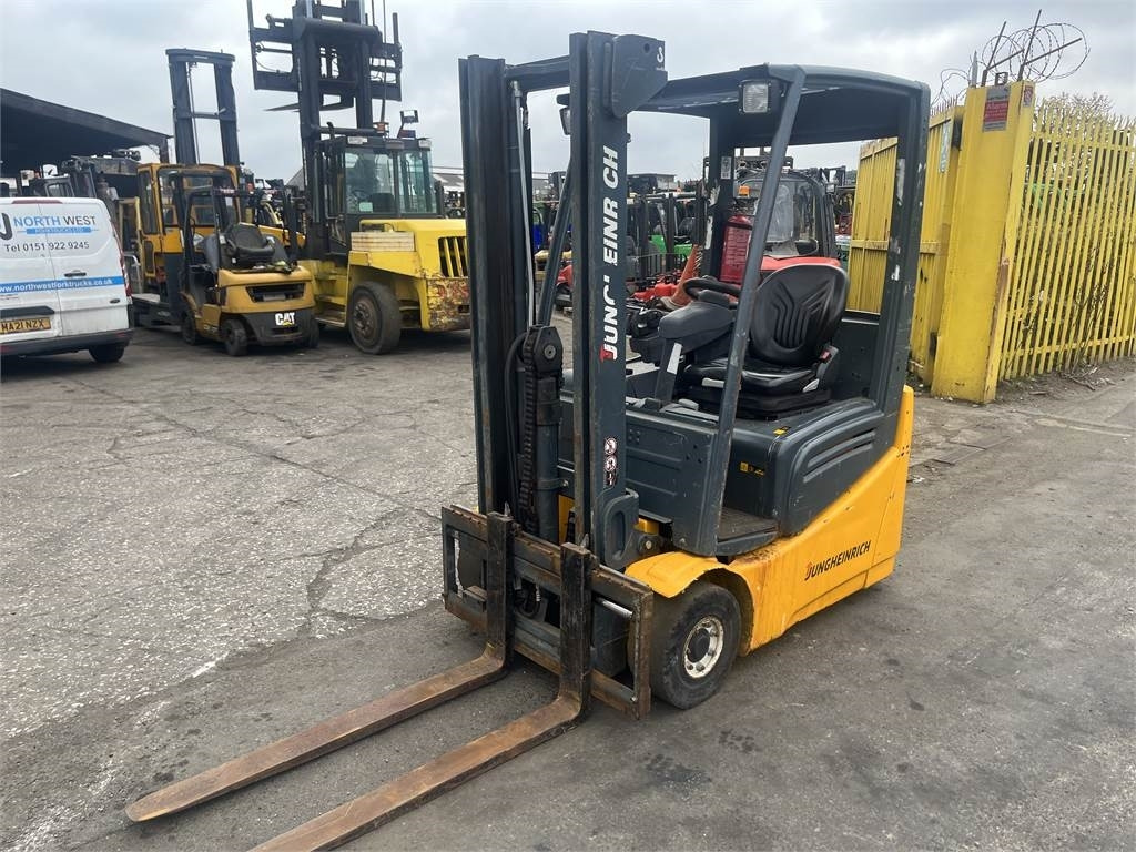 Jungheinrich EFG215 - Elektrische heftruck: afbeelding 5 Jungheinrich EFG215 - Elektrische heftruck: afbeelding 5