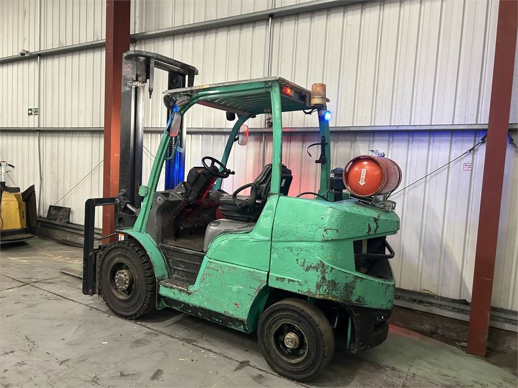 Mitsubishi FG40NT - LPG heftruck: afbeelding 3 Mitsubishi FG40NT - LPG heftruck: afbeelding 3