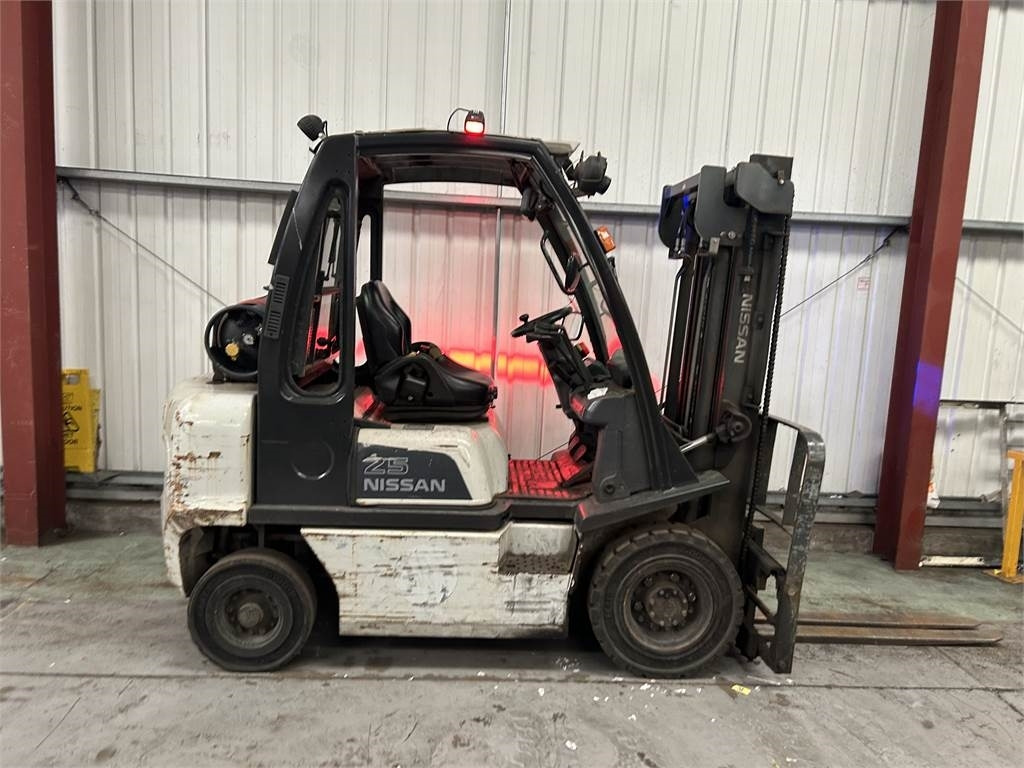 Nissan U1D2A25 - LPG heftruck: afbeelding 5 Nissan U1D2A25 - LPG heftruck: afbeelding 5