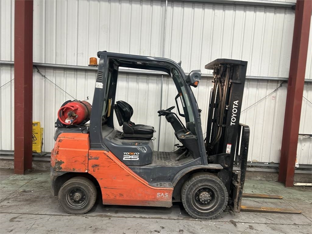 Toyota 02-8FGF25 - LPG heftruck: afbeelding 5 Toyota 02-8FGF25 - LPG heftruck: afbeelding 5