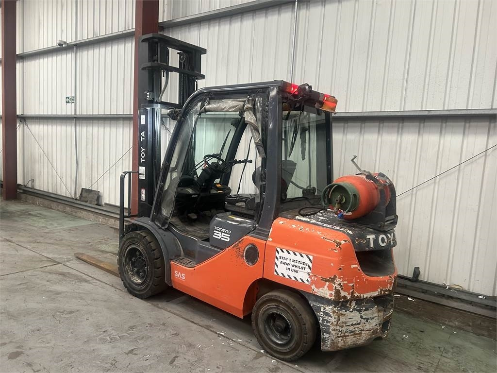 Toyota 02-8FGJF35 - LPG heftruck: afbeelding 3 Toyota 02-8FGJF35 - LPG heftruck: afbeelding 3