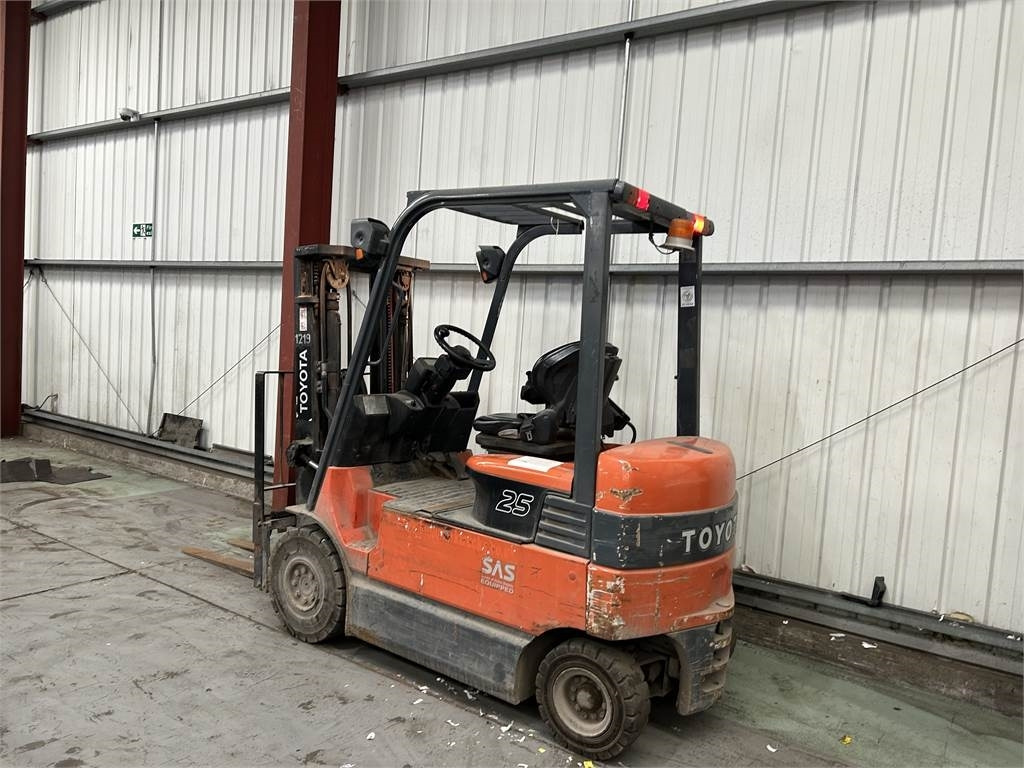 Toyota 7FBMF25 - Elektrische heftruck: afbeelding 3 Toyota 7FBMF25 - Elektrische heftruck: afbeelding 3