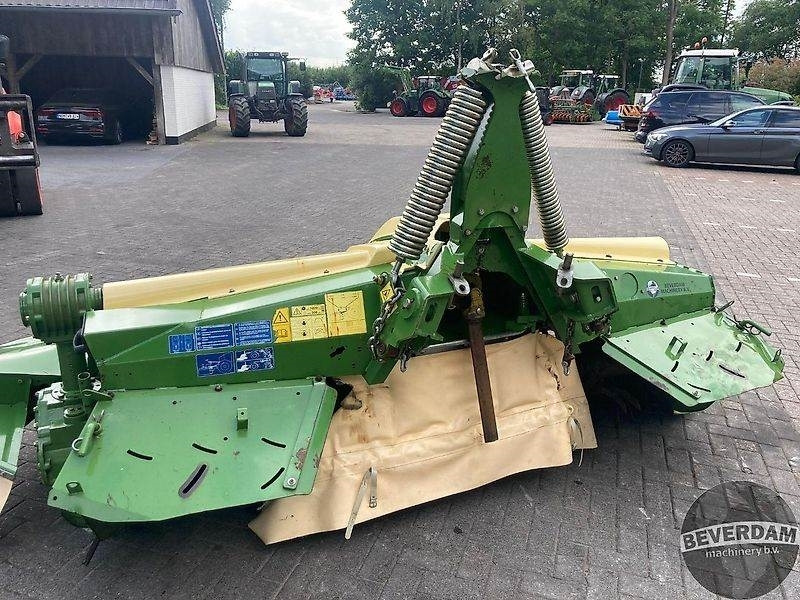 Krone Easy Cut B 1000 CV - EC F 320 CV - Maaimachine: afbeelding 4 Krone Easy Cut B 1000 CV - EC F 320 CV - Maaimachine: afbeelding 4
