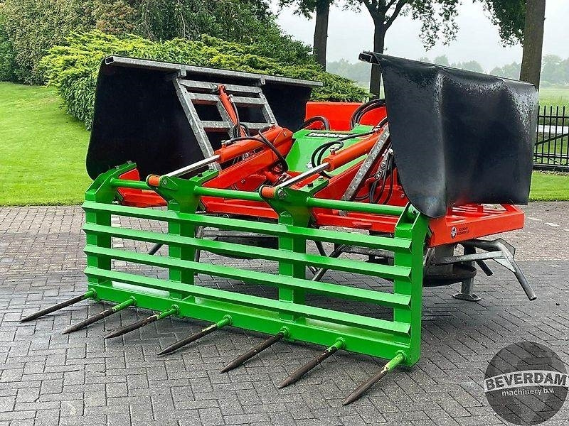 Holaras Jumbo KS SHB Grasvork Volvo aansluiting - Landbouwmachine: afbeelding 2 Holaras Jumbo KS SHB Grasvork Volvo aansluiting - Landbouwmachine: afbeelding 2
