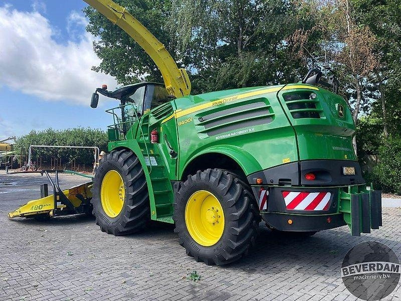 John Deere 8400 - Landbouwmachine: afbeelding 4 John Deere 8400 - Landbouwmachine: afbeelding 4