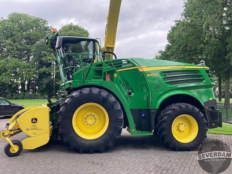 John Deere 8400 - Landbouwmachine: afbeelding 3 John Deere 8400 - Landbouwmachine: afbeelding 3
