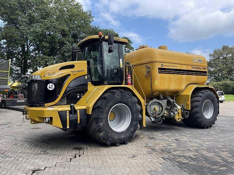 TerraGator 2244 - Kunstmeststrooier: afbeelding 4 TerraGator 2244 - Kunstmeststrooier: afbeelding 4