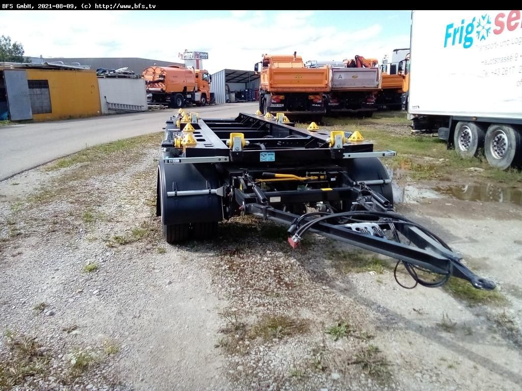 Hüffermann Vario-Carrier HMA 2424 ZB 3-Achs für Absetzmulde - Haakarm/ Portaalarm aanhanger: afbeelding 1 Hüffermann Vario-Carrier HMA 2424 ZB 3-Achs für Absetzmulde - Haakarm/ Portaalarm aanhanger: afbeelding 1